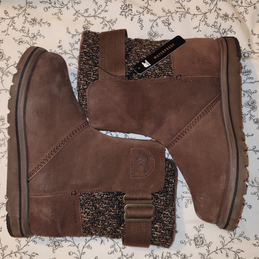 Sorel Rylee tobacco waterproof boot size 9